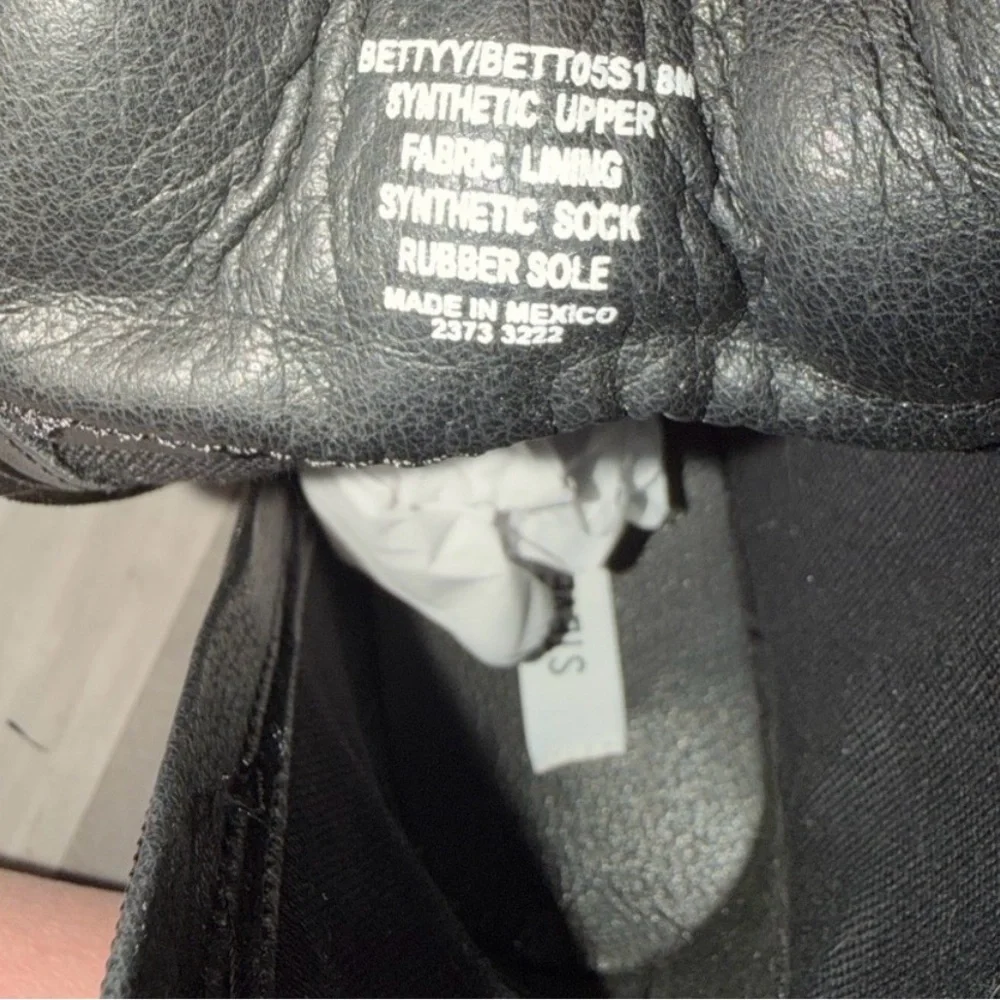 Steve Madden Buffy Black Platform Combat Boots Side Zip Vegan Leather NWOB - Picture 7 of 10